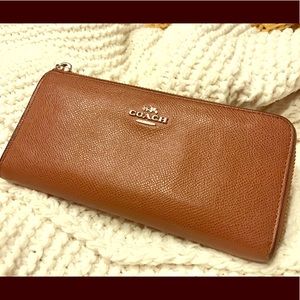 Coach Full-Zipper Wallet